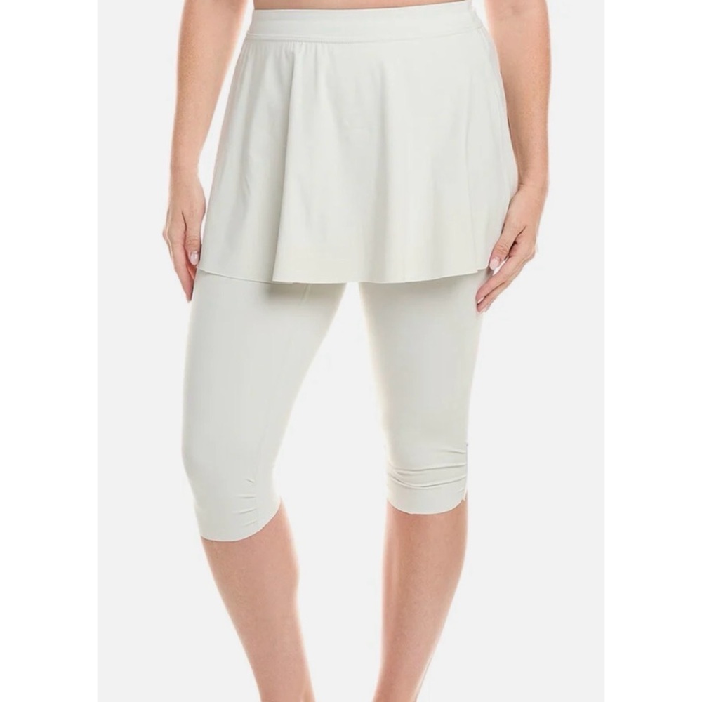 Spanx Active Skirt Around Knee Legging